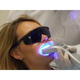 clareamento dental de dentista preço em Pinheiros